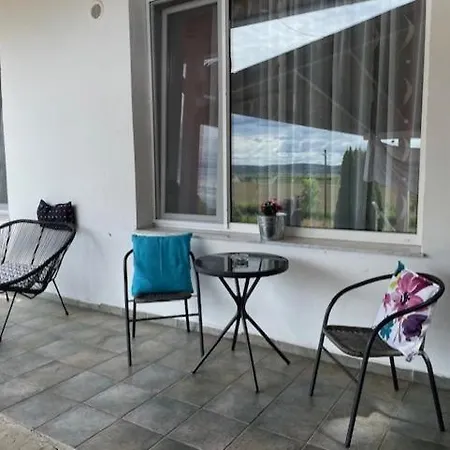 Arthaus Roenoek Apartment