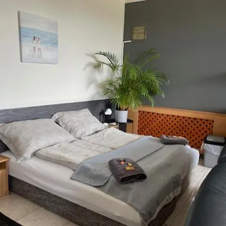 Apartamento Arthaus Roenoek Ronok