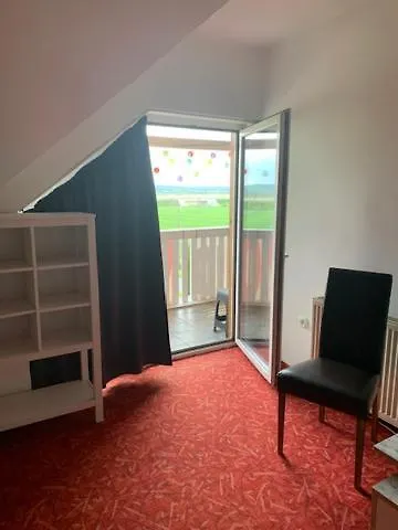 Arthaus Roenoek Апартаменты