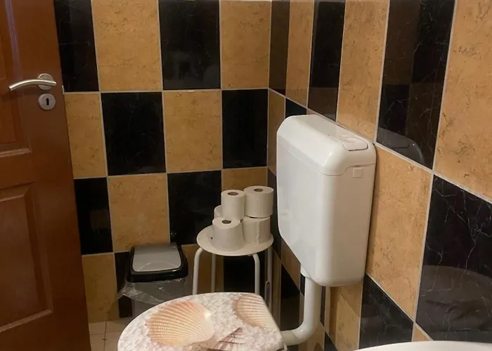 Arthaus Roenoek Апартаменты